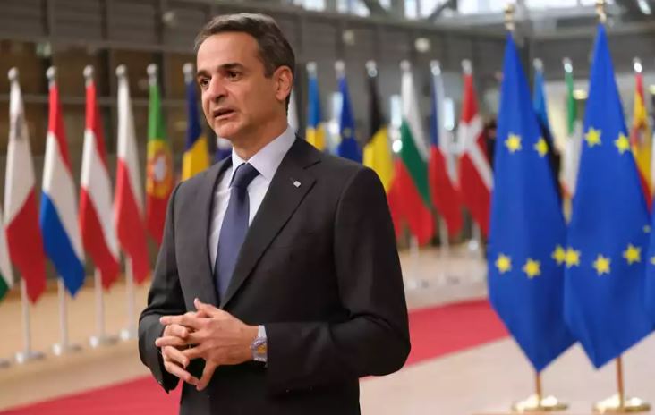 Live η συνέντευξη Τύπου του πρωθυπουργού μετά τη Σύνοδο της Πράγας