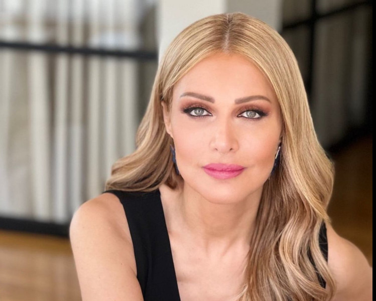 Nατάσα Θεοδωρίδου: «Όταν ήμουν μικρή, η μαμά μου με τάιζε να μην τραγουδάω, δεν την άκουγα»