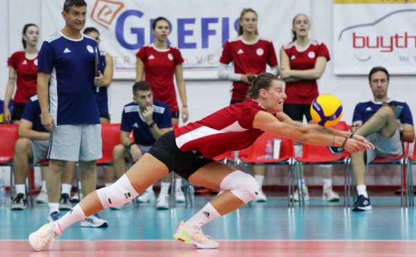 Φιλική νίκη για κορίτσια του Ολυμπιακού, στο ντεμπούτο του Μιτσέλι