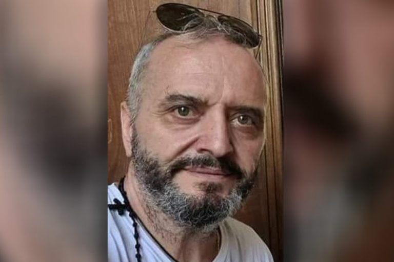 Σεπόλια: Oι εμετικοί διάλογοι των «υποψήφιων» πελατών με τον Μίχο που παρίστανε την 12χρονη: «100€ και ό,τι θες, στο αμάξι»