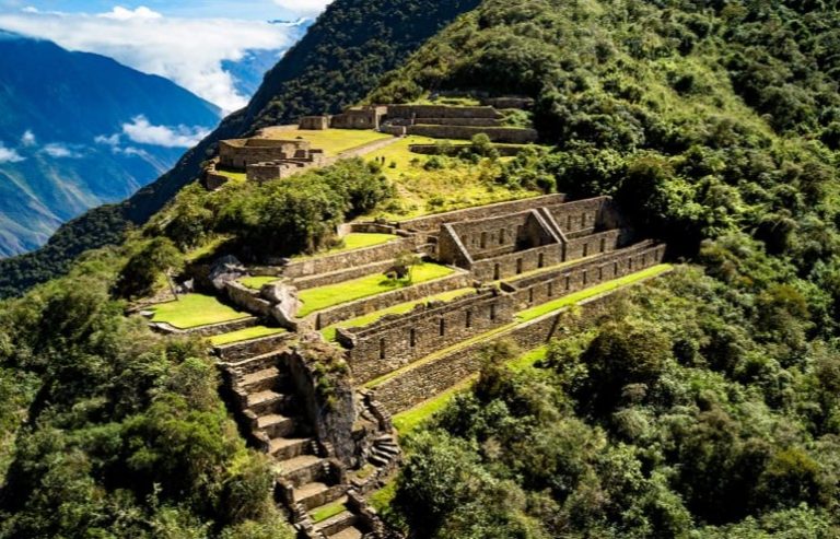 National Geographic: Αυτοί είναι οι κορυφαίοι προορισμοί για το 2023 – Ποια ελληνική περιοχή βρίσκεται στη λίστα