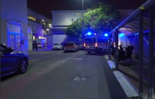 Μιλάνο: Επίθεση με μαχαίρι σε εμπορικό – Ένας νεκρός και τραυματίες – Ανάμεσά τους γνωστός ποδοσφαιριστής