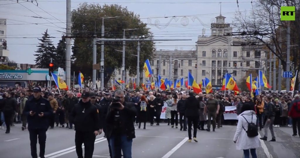 Μολδαβία: «Persona non grata» εργαζόμενος της ρωσικής πρεσβείας – Δεκάδες συλλήψεις σε αντικυβερνητικές διαδηλώσεις