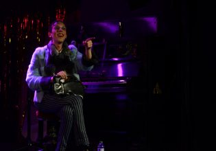 To πρώτο Queer comedy club έρχεται στο Red Jasper Cabaret Theater με ανατρεπτικές παραστάσεις