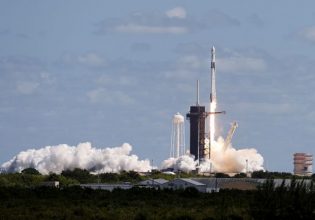 Εκτοξεύτηκε με επιτυχία ο πύραυλος της SpaceX προς τον ISS
