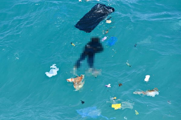 Ναυάγιο στα Κύθηρα: Οι δυσμενείς καιρικές συνθήκες δυσκολεύουν τις έρευνες και την ανάσυρση θυμάτων