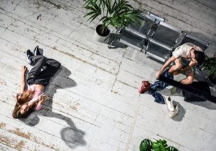 The Weather In Europe: Μια υπαρξιακή κωμωδία για το μέλλον, στο θέατρο Θησείον