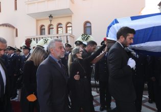 Αλέξανδρος Νικολαΐδης: Βουβός πόνος στην κηδεία του Ολυμπιονίκη