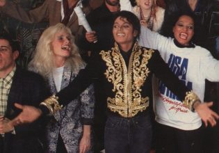 Πωλήθηκαν σε δημοπρασία οι παρτιτούρες του «We Are The World» – Η ιστορία του τραγουδιού θρύλου