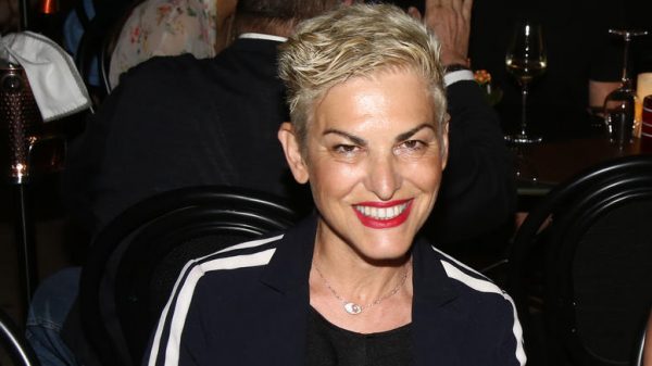 Ελένη Ψυχούλη: «Έδινα έναν μισθό για να πάρω ένα σακάκι, δεν με ενδιέφερε να φάω»