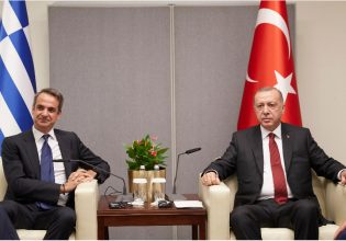 Ελληνοτουρκικά: Θα διακινδύνευε ο Ερντογάν πόλεμο με την Ελλάδα για να παραμείνει στην εξουσία;