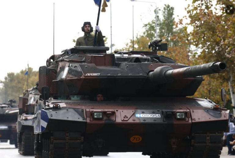 28η Οκτωβρίου: Μεγαλοπρεπής η στρατιωτική παρέλαση στη Θεσσαλονίκη – Τα τεθωρακισμένα Marder και οι στιγμές που ξεχώρισαν