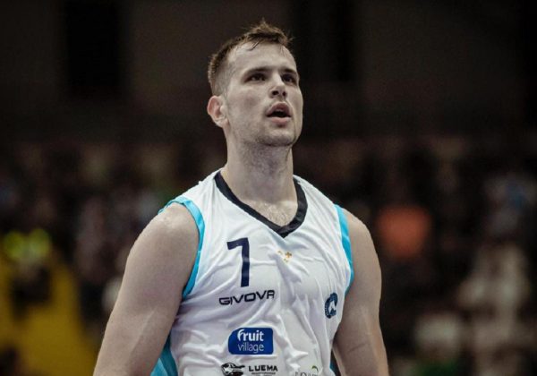 Αγραβάνης: Τέλος από τη Νάπολι