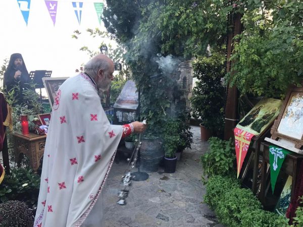 Άγιοι Ισίδωροι: «Για μας είσαι ο Άγιος Δημήτριος του Λυκαβηττού» φώναζαν σήμερα πιστοί