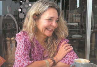 «Είναι σημαντικό να κρυφακούμε τι λέει η νέα γενιά, πώς σκέφτεται»