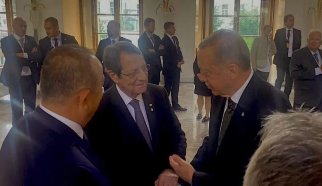 Ερντογάν στον Αναστασιάδη: Δεν είναι δυνατόν να κατέβεις στο πηγάδι με το σχοινί άλλων