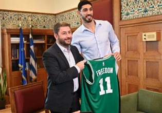 Ανδρουλάκης: Συνάντηση με τον Ενές Καντέρ – Μοναδικό μονοπάτι για την ειρήνη το διεθνές δίκαιο