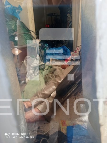 Βόλος: 55χρονος κατέρρευσε από την πείνα – Τον βρήκαν ανάμεσα σε σκουπίδια [Σκληρές εικόνες]