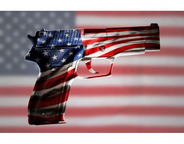ΗΠΑ: Ζητά και πάλι να απαγορευτούν τα επιθετικά όπλα ο Μπάιντεν μετά την πολύνεκρη επίθεση στη Βόρεια Καρολίνα