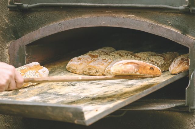Ομοσπονδία Αρτοποιών: Έρχονται νέες ανατιμήσεις στο ψωμί – Φόβοι για «λουκέτο» σε πάνω από 2.100 φούρνους λόγω ενέργειας