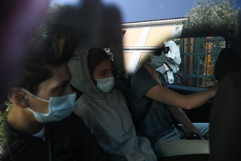 Σεπόλια: Οι αποκαλύψεις του γείτονα για τον 53χρονο, τη μητέρα και όσα συνέβαιναν στην περιοχή