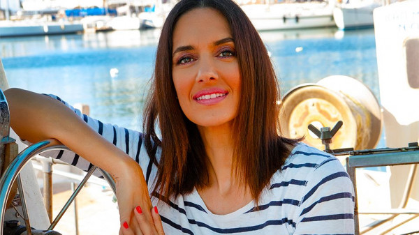 Λιποθύμησε η Νόνη Δούνια μέσα στη Βουλή – Τι λέει η ίδια στο MEGA