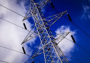 ΑΠΕ: 400 εκατ. ευρώ για αναβάθμιση ηλεκτρικών δικτύων και αύξηση ισχύος