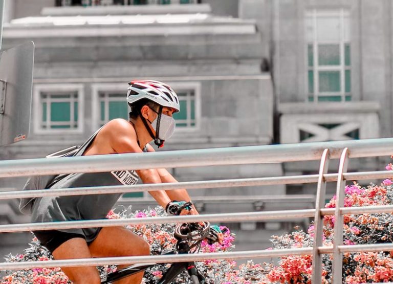 Κοροναϊός: Η τακτική σωματική δραστηριότητα μπορεί να αυξήσει την αποτελεσματικότητα των εμβολίων