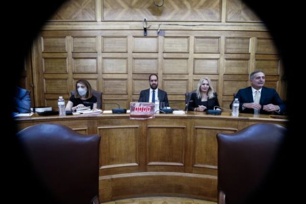 Υποκλοπές: Σήμερα τα πορίσματα των κομμάτων στην εξεταστική επιτροπή