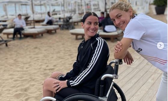 Η Γιούλικα Σκαφιδά θα τρέξει στον Μαραθώνιο με φίλη της σε αμαξίδιο