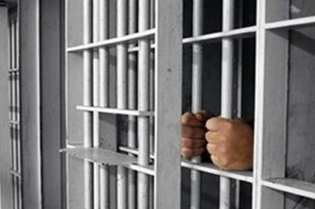 Καταγγελία στο MEGA: Γεμάτες οι φυλακές και τα κρατητήρια της Θράκης