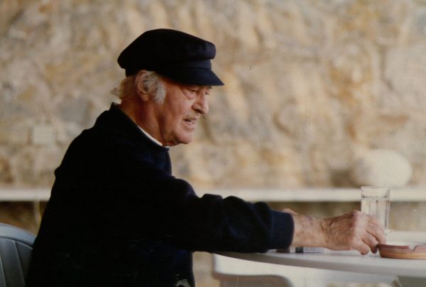 Οδυσσέας Ελύτης: Ο «ποιητής του Αρχιπελάγους» κατακτά το Νόμπελ