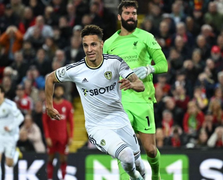 Η Λιντς σόκαρε τη Λίβερπουλ στο 90′ (1-2)