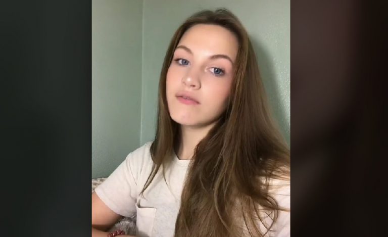 Απίστευτο και όμως αληθινό: 21χρονη έγινε γονιός 15χρονης και ο κόσμος την σνομπάρει