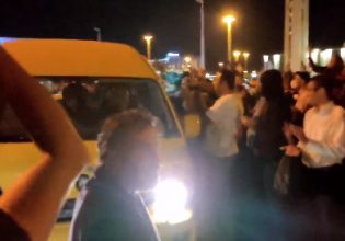 Ελνάζ Ρεκάμπι: Υποδέχθηκαν σαν ηρωίδα την ιρανή αθλήτρια που αγωνίστηκε χωρίς χιτζάμπ