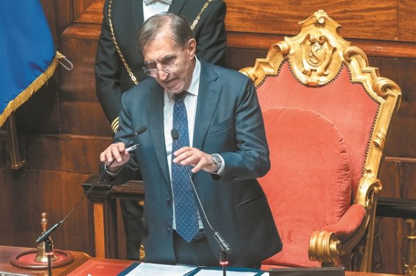 Ιταλία: Με πρόεδρο τον «κήρυκα» του φασιστικού χαιρετισμού