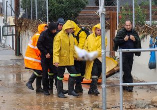 Κρήτη: Αγωνιώδεις έρευνες για την αγνοούμενη – Οργή κατοίκων για τις φονικές κακοτεχνίες – Εικόνες καταστροφής