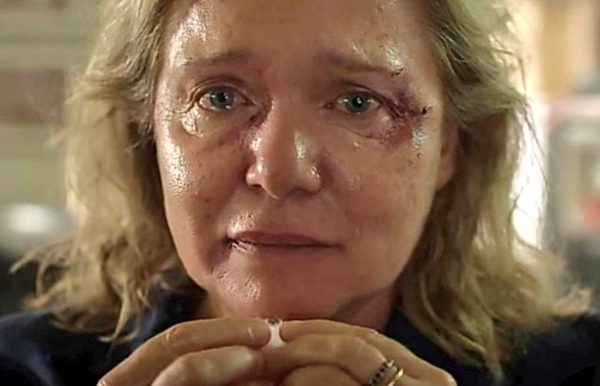 Maestro: Δείτε την σοκαριστική στιγμή του ξυλοδαρμού με την συγκλονιστική ερμηνεία της Μαρίας Καβογιάννη