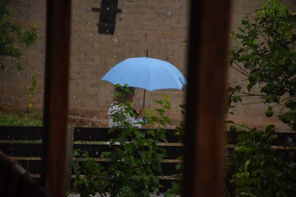 Καιρός: Αλλάζει το σκηνικό με βροχές, καταιγίδες και πτώση της θερμοκρασίας