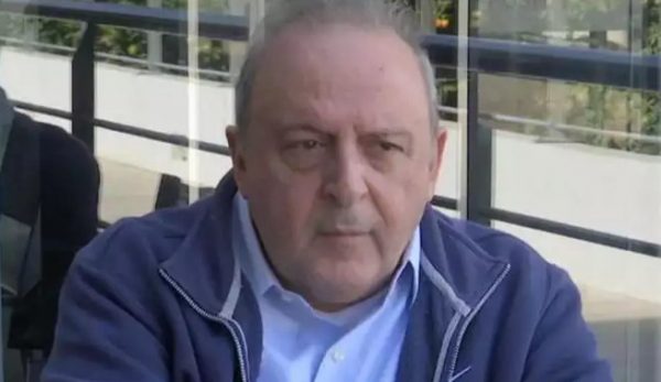 Καταπέλτης ο Δημήτρης Καμπουράκης: «Για 1% παραπάνω τηλεθέαση κάνεις τέτοια αισχρά πράγματα;»