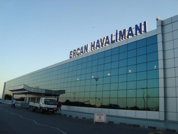 Ιζβέστια: Επανέρχεται στην αεροπορική σύνδεση Ρωσίας – κατεχομένων και στη λειτουργίεα προξενείου