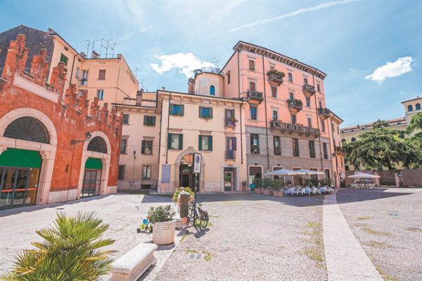 Κύπρος: Στα… Κατεχόμενα αναζητούν στέγη Ελληνοκύπριοι φοιτητές