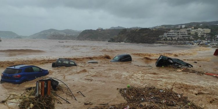 Meteo: Είχαμε προειδοποιήσει για την κακοκαιρία, έπρεπε να είχε ειδοποιηθεί ο πληθυσμός