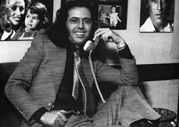 Σταμάτης Κόκκοτας, Ρίκα Διαλυνά και Φρέντυ Γερμανός όταν διασκέδαζαν στα μπουζούκια τη δεκαετία του 60