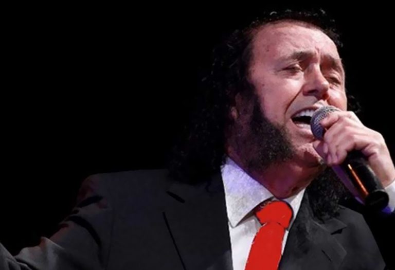 Σταμάτης Κόκοτας: Οι περίφημες φαβορίτες που δεν αποχωρίστηκε ποτέ και το τραγούδι «Γιε μου»