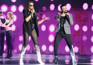 J2US: Χαμός με την Βίκυ Κουλιανού – Έβαλε τα κλάματα στον αέρα