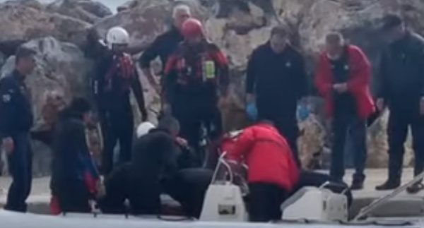 Κρήτη: Τραγική αυλαία για την αγνοούμενη στην Αγία Πελαγία – Η στιγμή που την ανασύρουν νεκρή