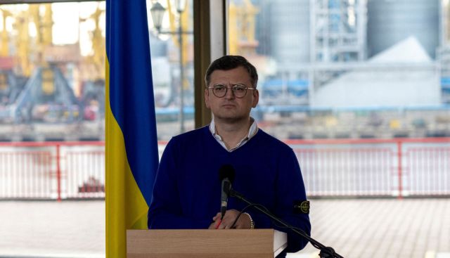 Η Ουκρανία προσκάλεσε τον Διεθνή Οργανισμό Ατομικής Ενέργειας (ΙΑΕΑ) να την ελέγξει αν κατασκευάζει βρόμικη βόμβα