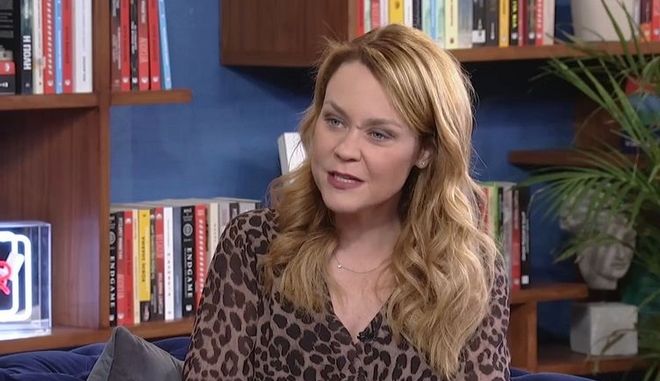 Λένα Παπαληγούρα: «Στο γάμο μου έγινε κατακλυσμός, σε όλες τις φωτογραφίες είμαι…»