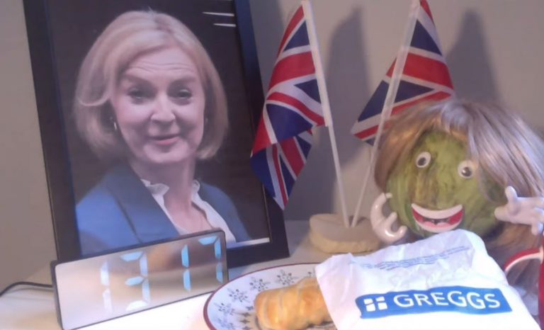 Μαρούλι ή Λιζ Τρας; Το στοίχημα που έχασε η πρωθυπουργός της Βρετανίας